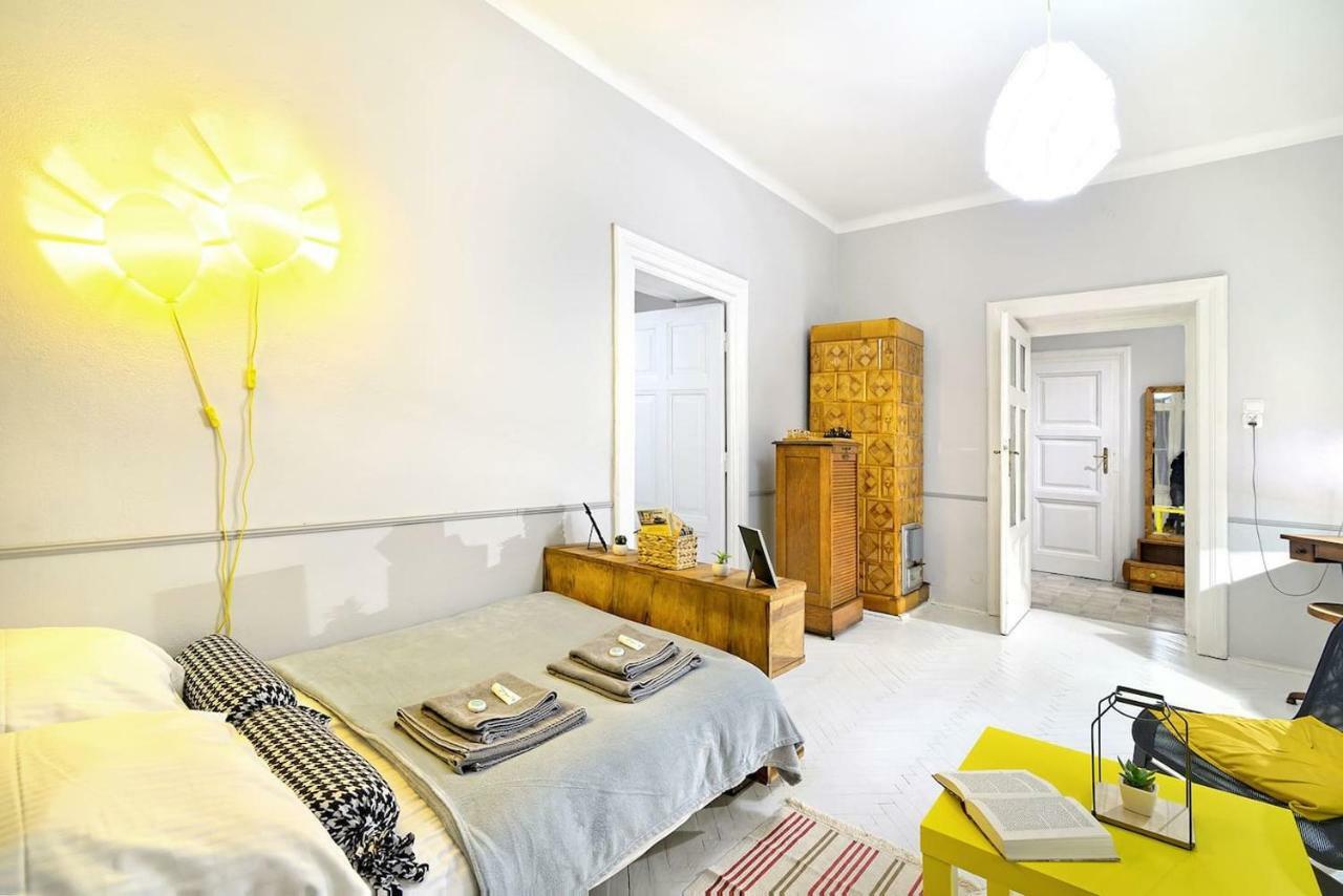 Luxury Retro Apartment, City Center, Wifi Krakow Ngoại thất bức ảnh
