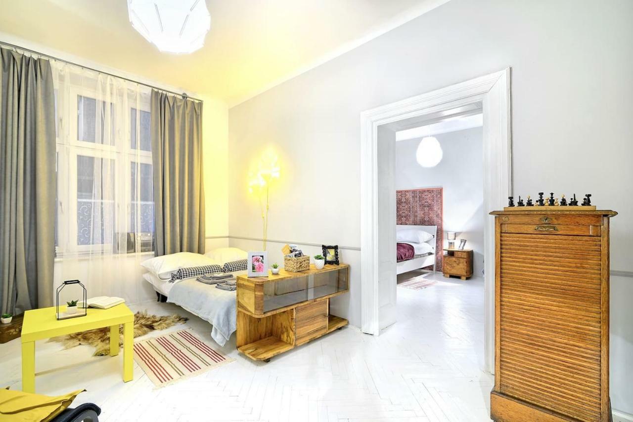 Luxury Retro Apartment, City Center, Wifi Krakow Ngoại thất bức ảnh