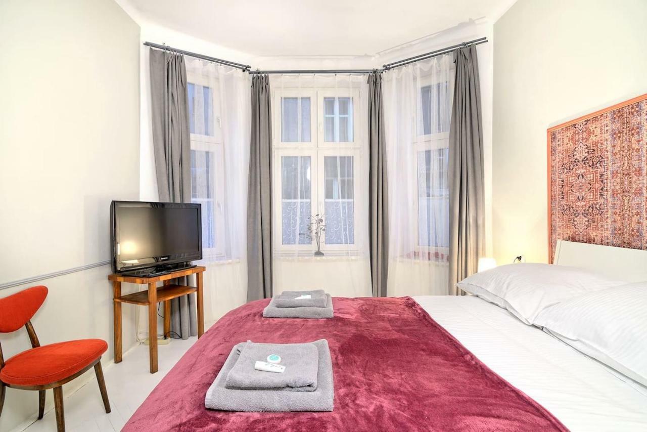 Luxury Retro Apartment, City Center, Wifi Krakow Ngoại thất bức ảnh